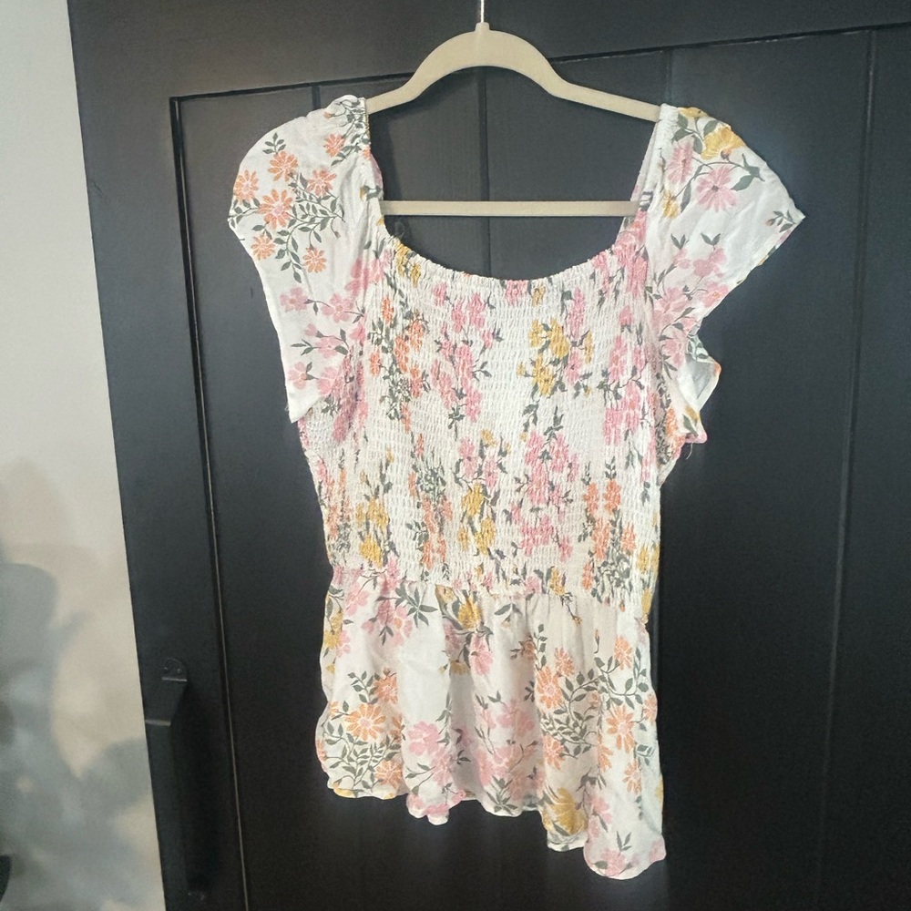 Floral top